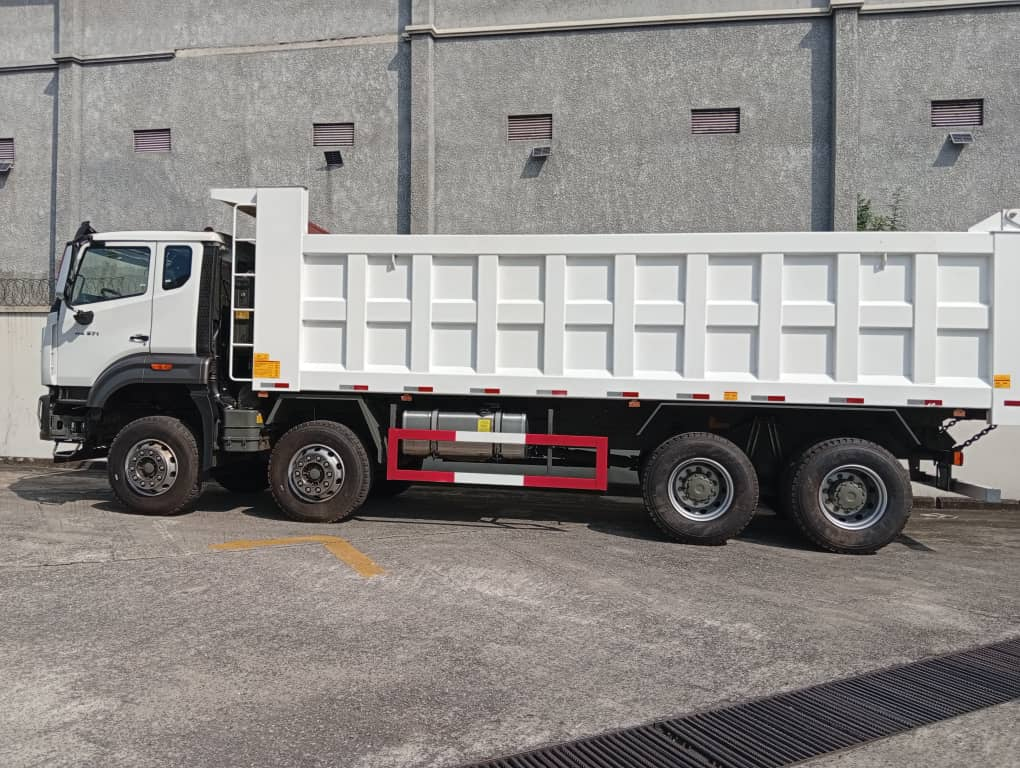 Dump Truck – 40 Ton